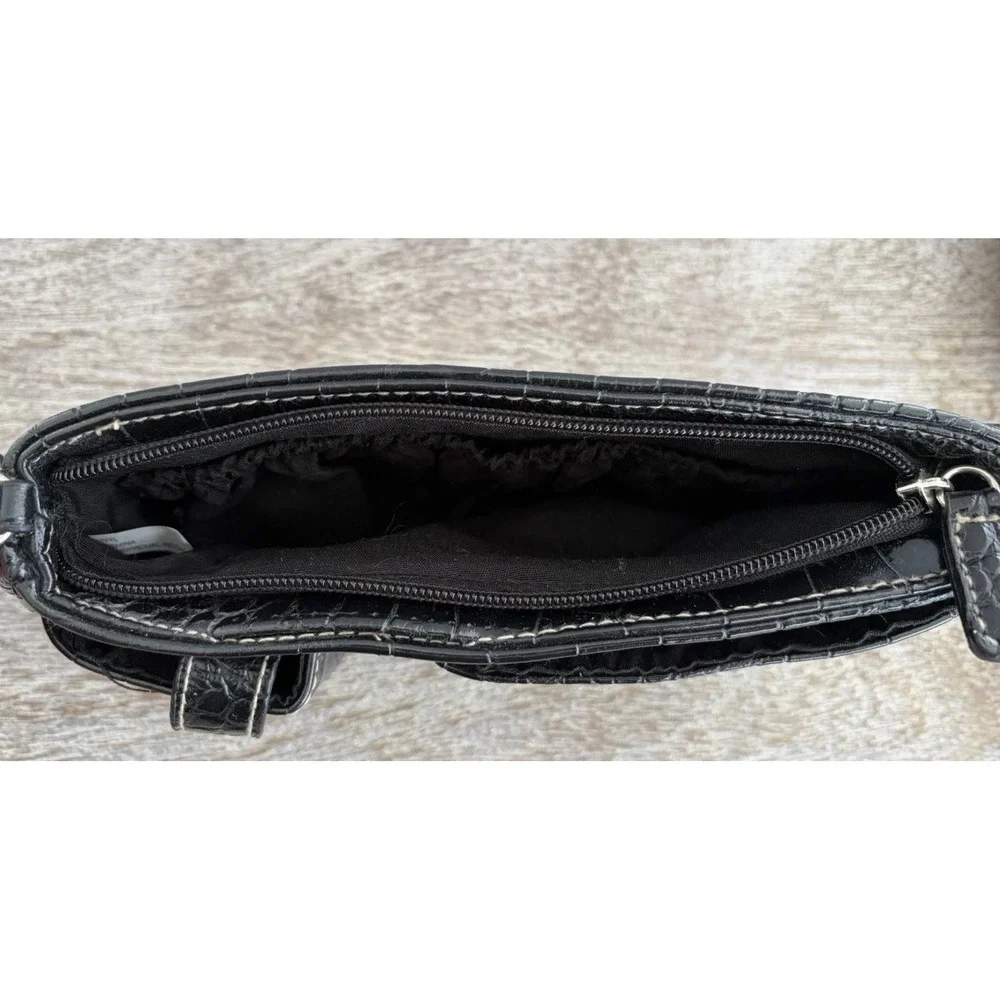 Women's Black Faux Crocodile Wristlet Wallet w/ Organization Makeup Accessories